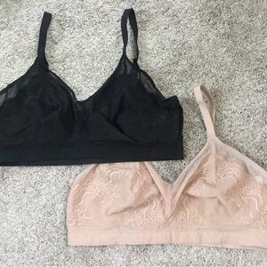 (2) SPANX Spotlight on Lace Bralettes XL EUC